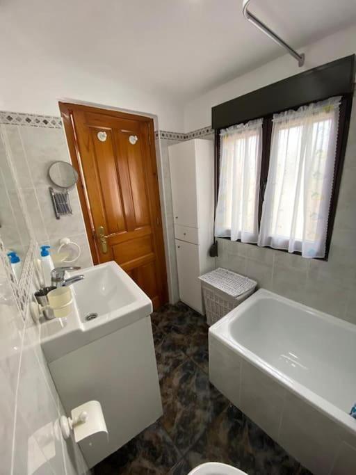 La Casa De Anita Y Jose Villa Колунга Екстериор снимка